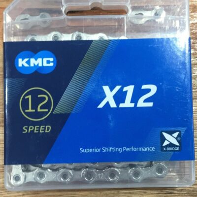 Cadena de Paso Especiales  Kmc X12 Plata/Plata 126 Eslabones